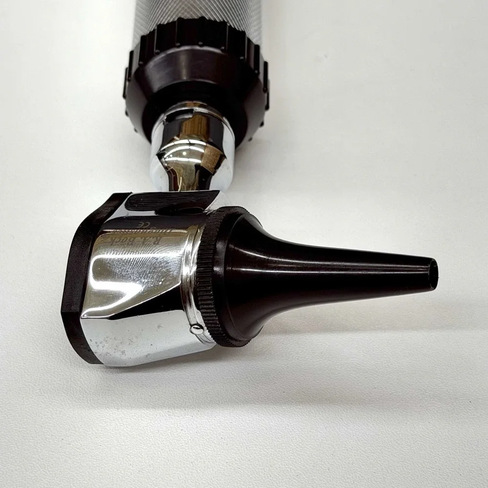 R.A. Bock Diagnostics‎ 3.25V LED Otoscope Ophthalmoscope Kit w/ Case Specula